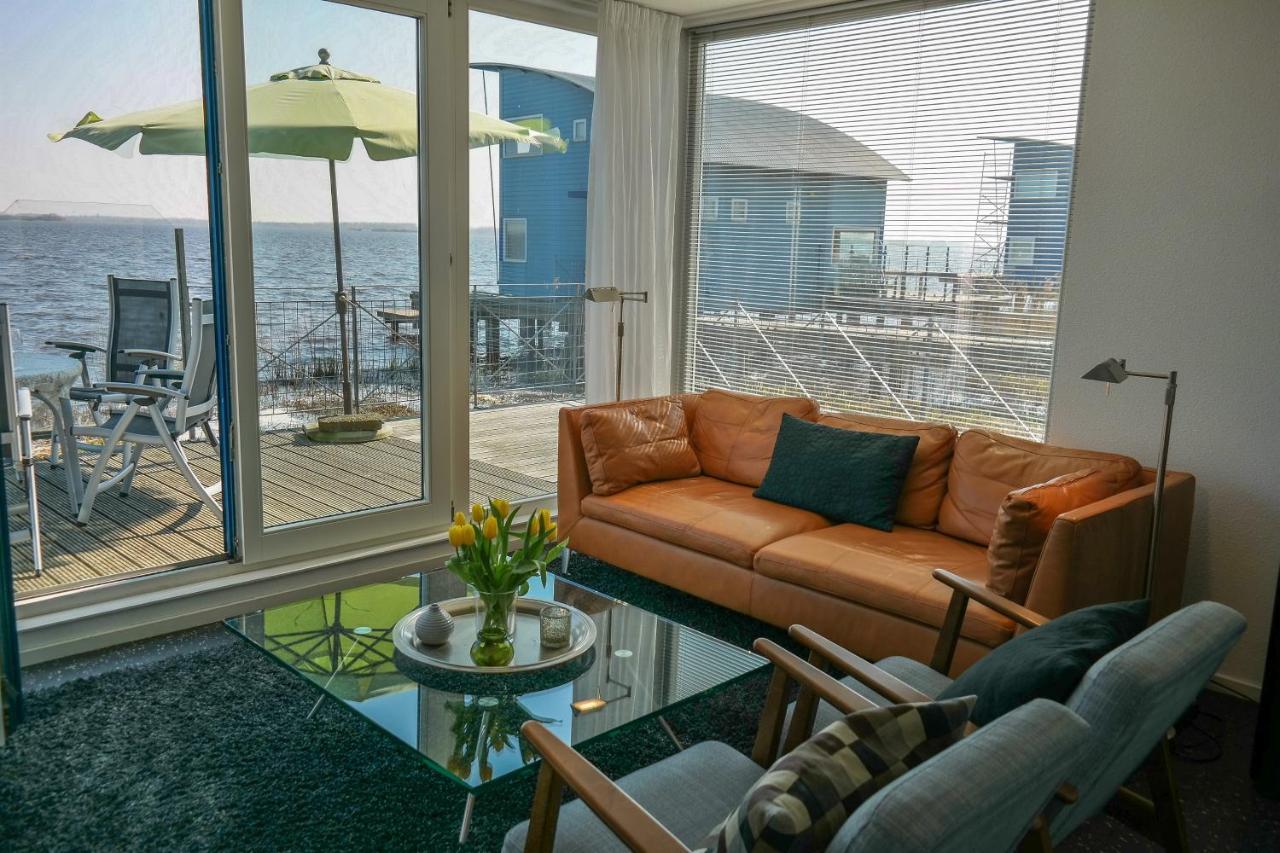 6 Pers. Waterfront Home Seeblick, Equipped Stilt House On The Water Anjum Eksteriør billede
